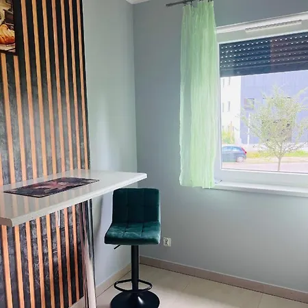 Luna Deluxe Olimpia Port Вроцлав