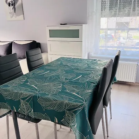 Luna Deluxe Olimpia Port Апартаменты Вроцлав