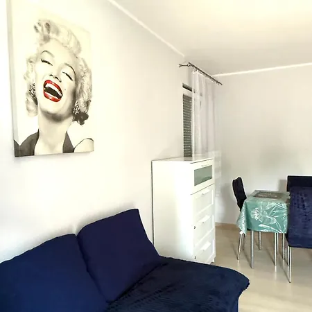 Luna Deluxe Olimpia Port Апартаменты Вроцлав