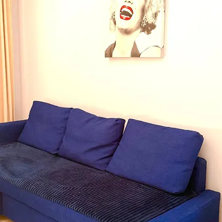 Luna Olimpia Port Daire